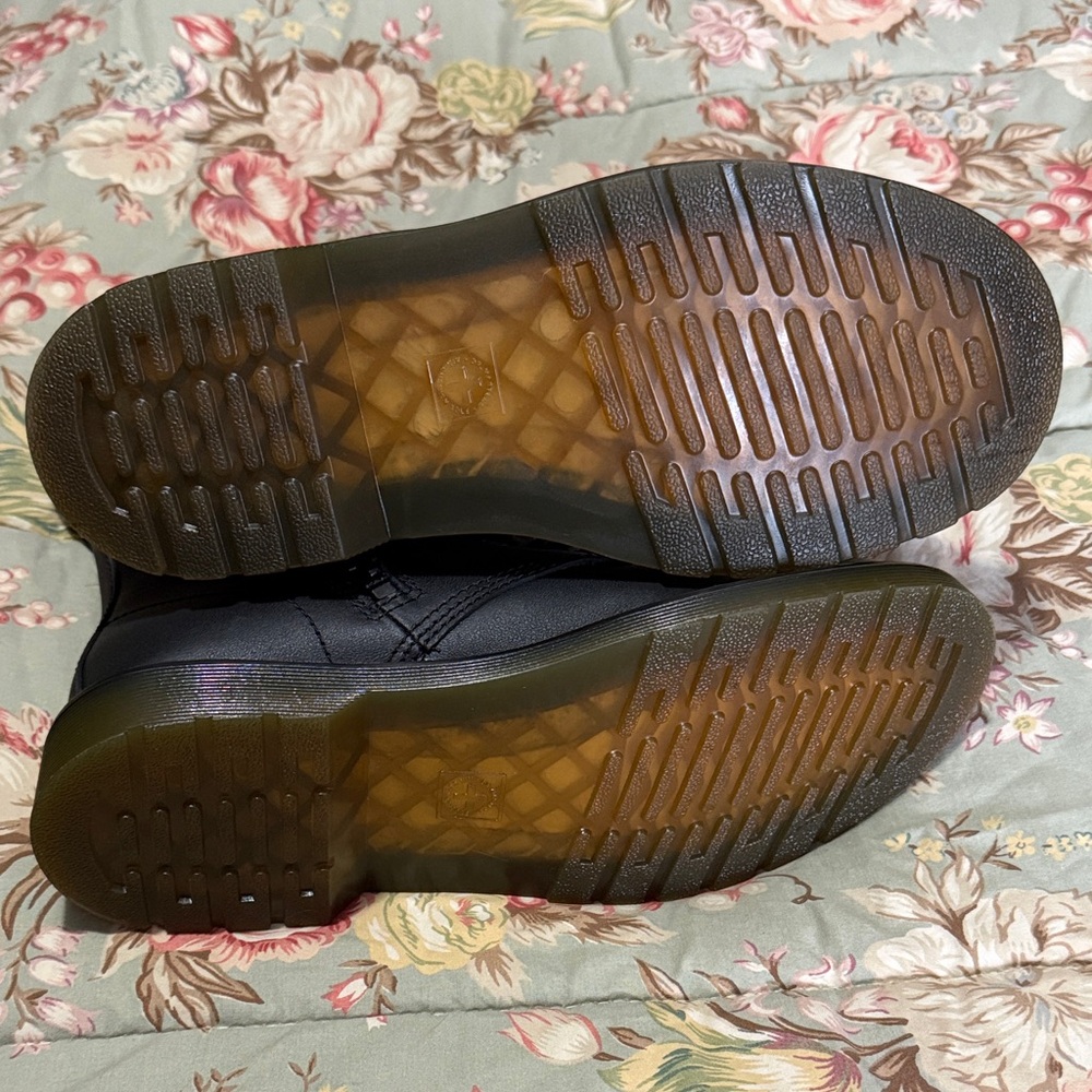 Dr. Martens Youth Black Lace-Up Boots - Picture 4 of 5